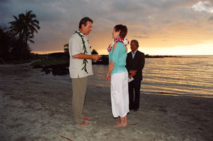 wedding vows on te beach